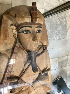 Statue, Egyptian Museum, al-Qāhirah, CG, EGY | Warren LeMay | Flickr