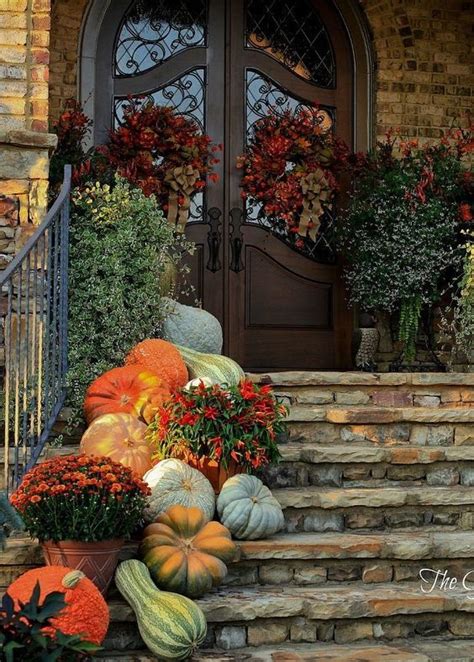 40+ Farmhouse Inspired Fall Decorating Ideas for Home - Outdoor and Indoor