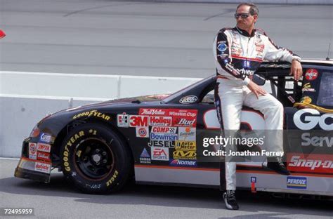 62 Dale Earnhardt Sr California Stock Photos, High-Res Pictures, and ...