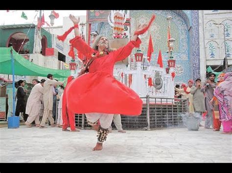 Dhamaal Hazrat Lal SHaHBaz Qalandar SehWan Sharif - YouTube