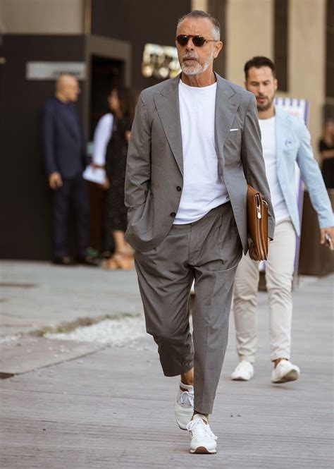 Pin by 松波清人 on Handsome Older Men | Older mens fashion, Mens fashion ...