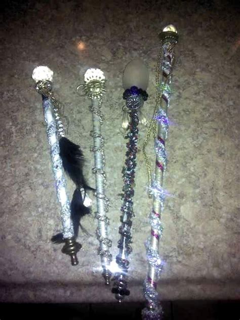 handmade fairy wands Diy Woodland, Woodland Fairy, Fairy Garden Diy, Fairy Gardens, Earrings ...