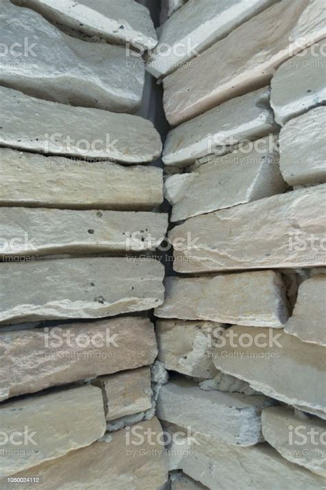 Limestone Wall Texture Background Stock Photo - Download Image Now ...