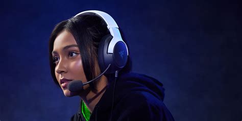 Razer Kaira X gaming headphones aim to rock your world for RM300 ...