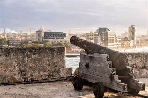 11 Iconic Cuba Landmarks From A Local: Journey Through Time And History ...