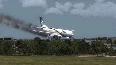 Plane Crash Karachi PIA Airbus A310 - YouTube