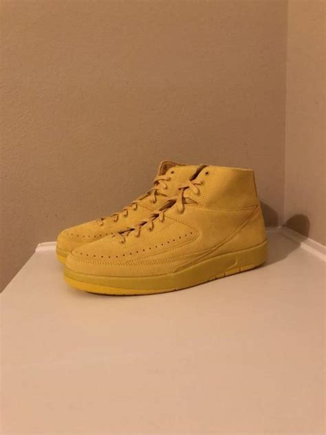 AIR JORDAN RETRO 2 DECON MINERAL GOLD | Kixify Marketplace