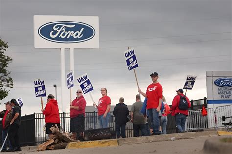 Ford estimates US strike impact at $1.3 bn