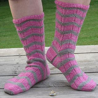 Ravelry: Curling Rings Socks pattern by Freshisle Fibers