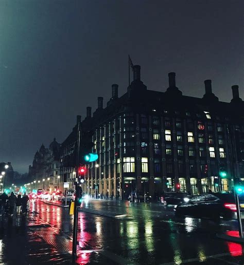 Rainy London night - snapped on a trip in December : raining