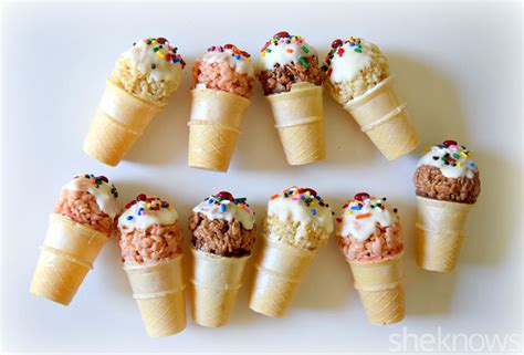 Sugar Swings! Serve Some: Cereal Treat Mini Ice Cream Cones