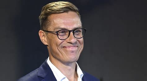 Former Finnish PM Alexander Stubb Announces Run For Presidency ...