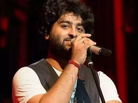 Arijit Singh Images: Magnificent Collection - Top 999+ Arijit Singh ...