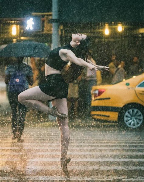 Beautiful Ballet Dancers Portraits in New York City Streets – Fubiz Media