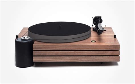 Top 6 high-end Wooden Turntables | Old News Club