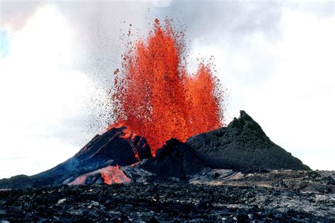 Hiking to the erupting Kilauea volcano, one of the world's most active ...