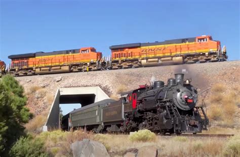 The Historic Grand Canyon RR | Flames, Diesel locomotive, Diesel