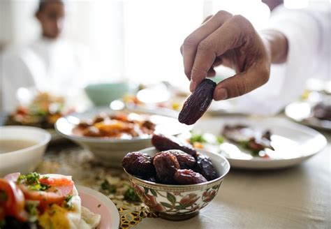 Muslim Dietary Restrictions: What's Considered Halal vs. Haram | livestrong