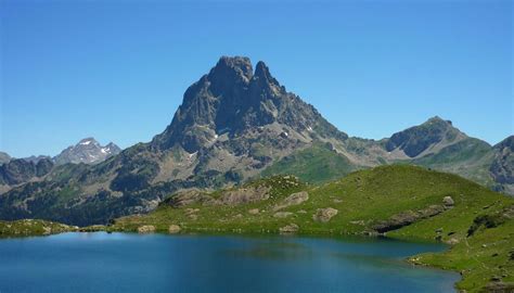 Pont Lauguere ** campsite in Laruns, mobile homes 64, camping Pyrénées ...