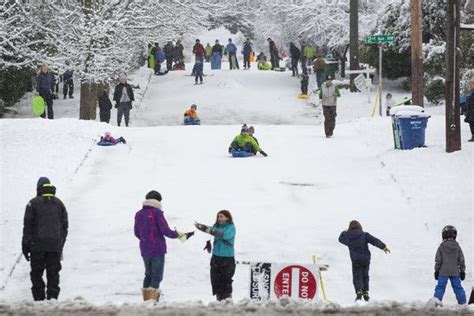 Snows Smack Seattle, Where Winter Is Supposed to Be About Rain - The ...