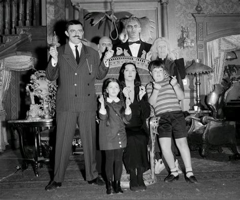 Pin on .collection. // the addams family | Addams family tv show, Addams family, Addams family movie