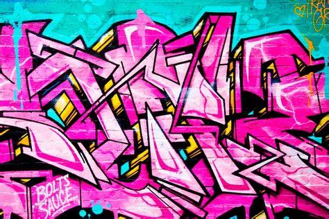 Pink graffiti Wall mural in 2020 | Graffiti wallpaper, Graffiti wall ...