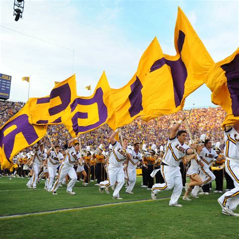 LSU Football Gameday | Tailgating & Traditions in Baton Rouge