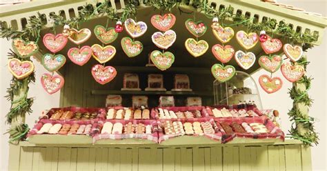 Dinky Diner Miniatures: German Lebkuchen Christmas Market