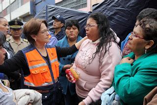noticia local: Alcaldesa de Lima dispuso ayuda inmediata para vecinos afectados por incendio en ...