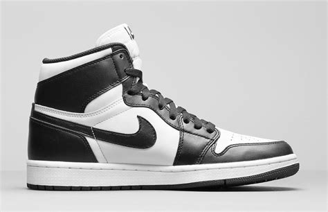 Air Jordan 1 Retro High OG 'Black/White' - Release Information ...