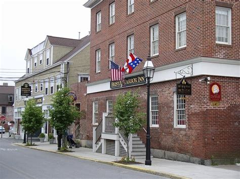 BRISTOL HARBOR INN $159 ($̶2̶4̶9̶) - Updated 2023 Prices & Hotel ...