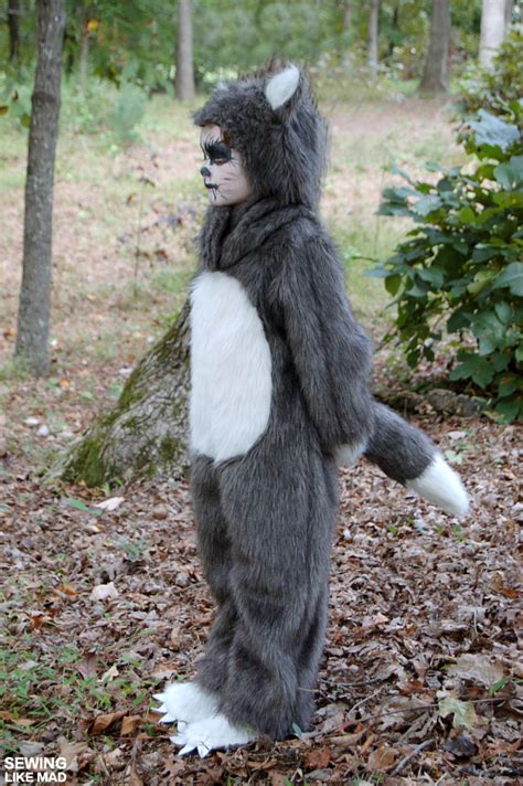 Sewing Like Mad: Wolf Costume - Halloween 2014