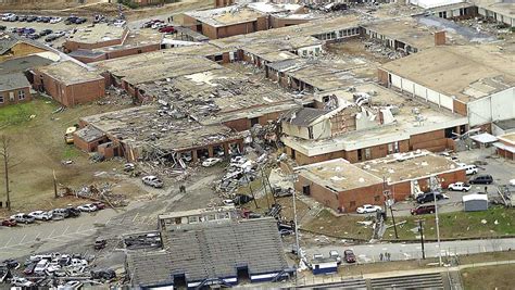 Enterprise tornado Alabama high school students killed 2007