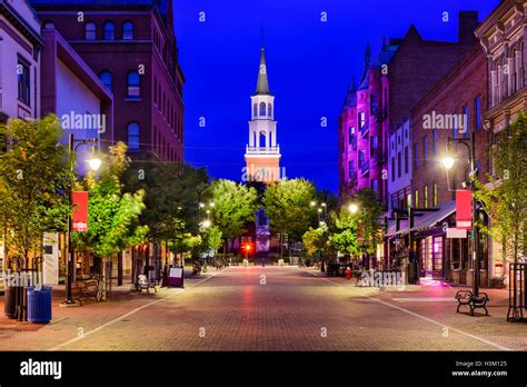 Burlington nightlife hi-res stock photography and images - Alamy