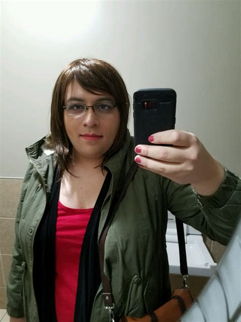 Pre-Everything MTF, very basic makeup, anyone have thoughts/tips? : r/transpassing