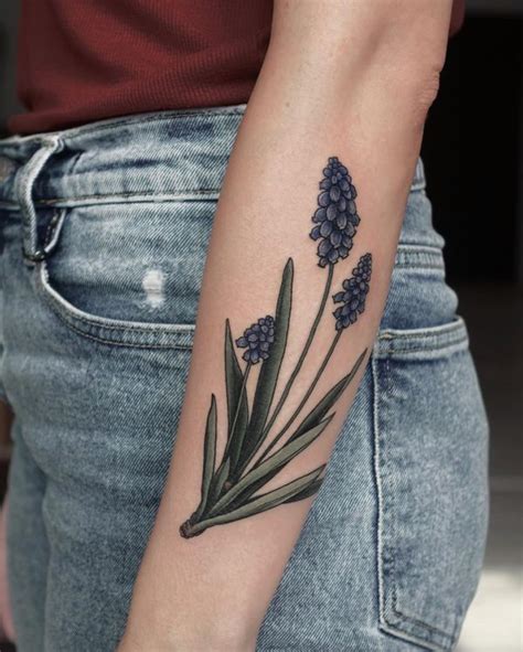 Guide to Flower Tattoos, Meaning, Design Ideas & Placements