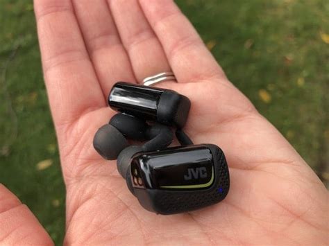 JVC Completely Wireless Sport Headphones for Serious Runners - and Everyone Else - Thrifty Jinxy