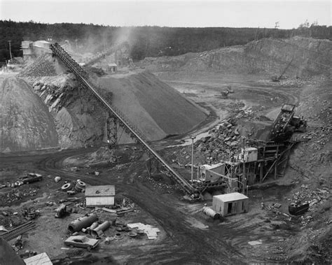 Crusher, Gravel Quarry, Kearney Lake, Halifax County, Nova Scotia | National Gallery of Canada