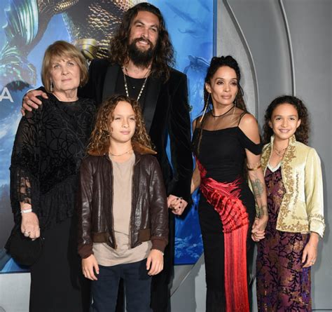 LISA BONET, JASON MOMOA AND THEIR KIDS ATTEND 'AQUAMAN' PREMIERE