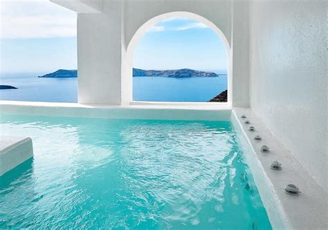 10x Villa's & hotels met privé zwembad op Santorini | Holidayguru.nl