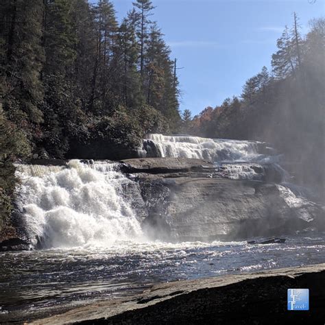 10 Most Breathtaking Waterfalls in Western North Carolina