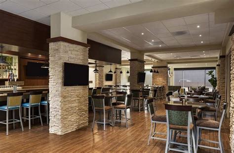 EMBASSY SUITES DALLAS – MARKET CENTER