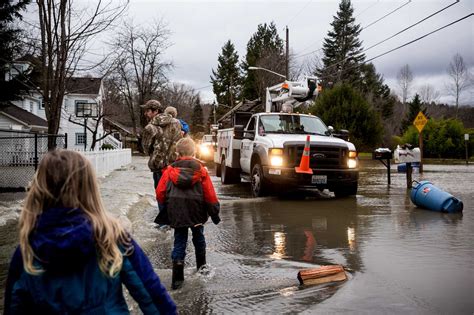 Rainstorm brings landslides, flooding across Western Washington