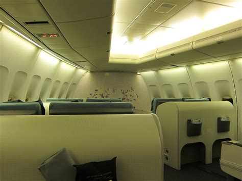 Korean Air's New First and Business Class Seats Revealed... - View from ...