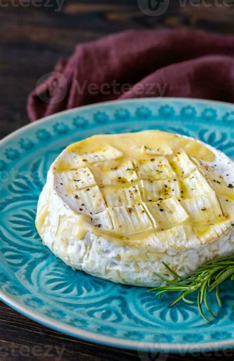 Baked Camembert Cheese 23490709 Stock Photo at Vecteezy