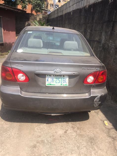 Toyota corolla with bad engine 2004 For 820 - Autos - Nigeria