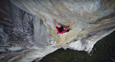 Alex Honnold Climbs El Capitan in 'Free Solo' - Pam LeBlanc Adventures