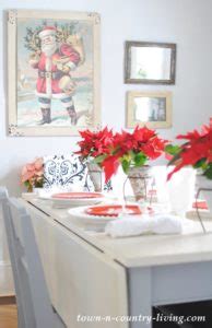 Christmas Brunch Table Setting - Town & Country Living