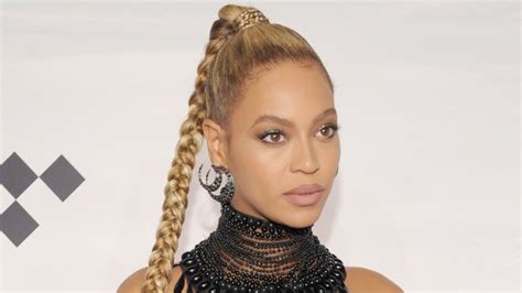 CMA Denies Deleting Footage Of Beyoncé, Dixie Chicks After Backlash