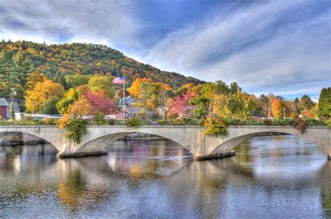 Bridge of Flowers scene first daily winner in third annual Fall Photo ...